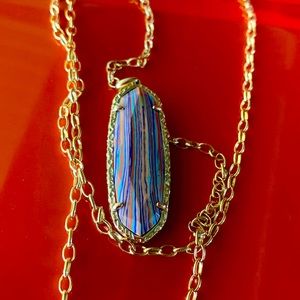 Kendra Scott Layla Long Pendant in Gold Pink Rainbow Calsilica Summer ‘20 VEUC